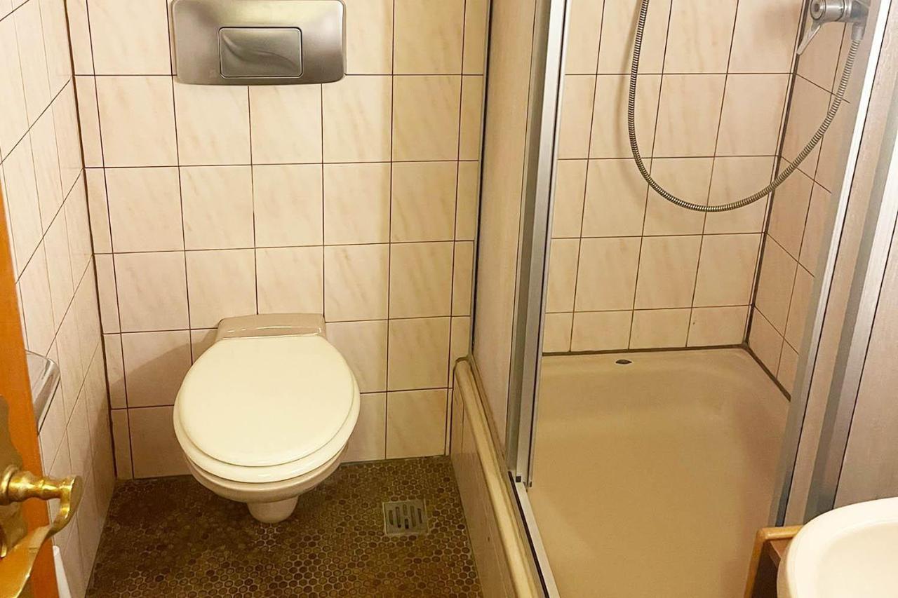 One Room Apartment in Bergisch Gladbach Exterior foto
