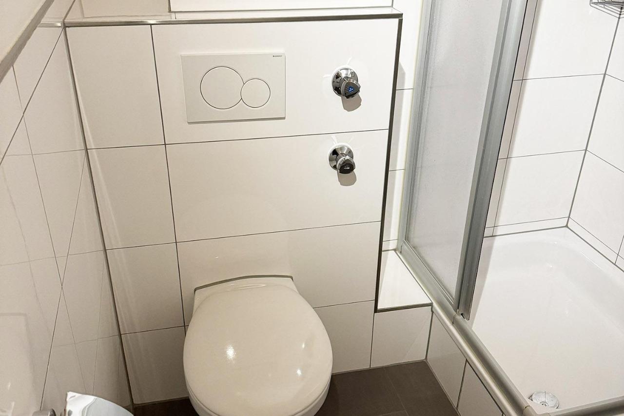 One Room Apartment in Bergisch Gladbach Exterior foto